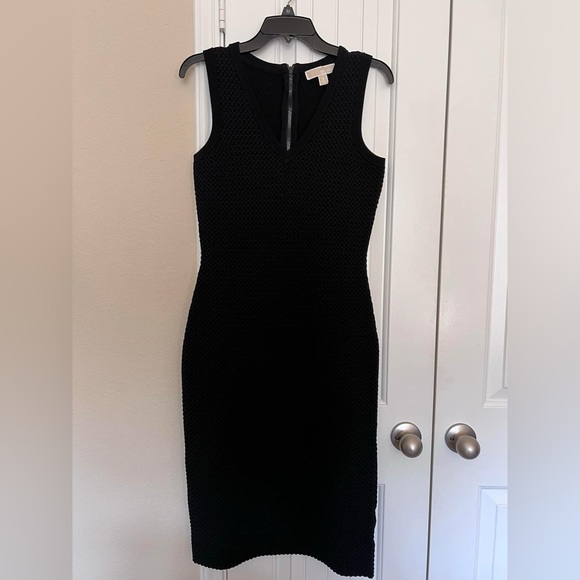 MK DRESS - Picture 4 of 4